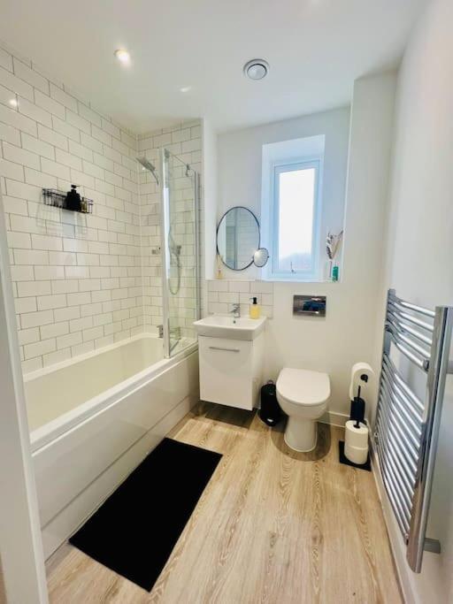 Hessian Lounge -Wyndale- Central 2Br W/Parking Birmingham Exteriör bild