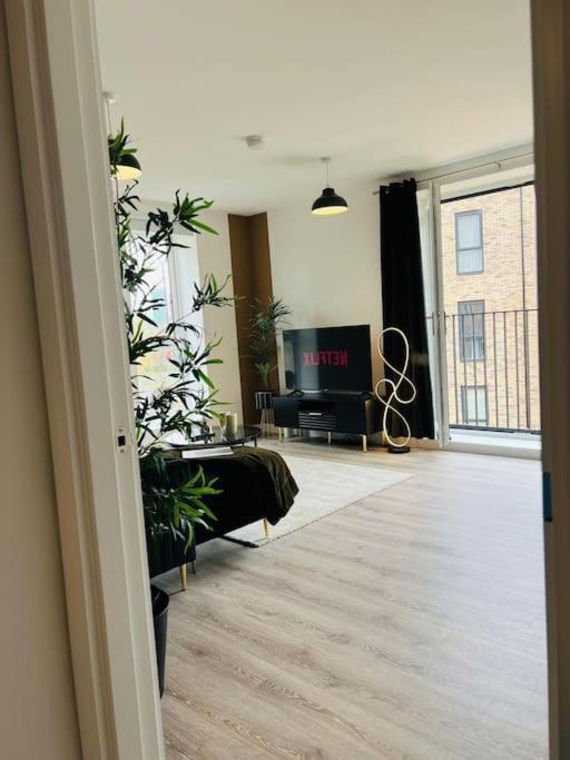Hessian Lounge -Wyndale- Central 2Br W/Parking Birmingham Exteriör bild